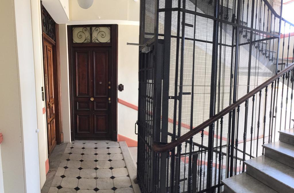 2 Bedrooms Appartement In Central Location On The Famous Place Massena Nice Bagian luar foto