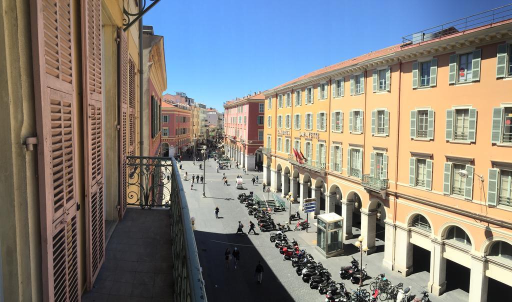2 Bedrooms Appartement In Central Location On The Famous Place Massena Nice Bagian luar foto