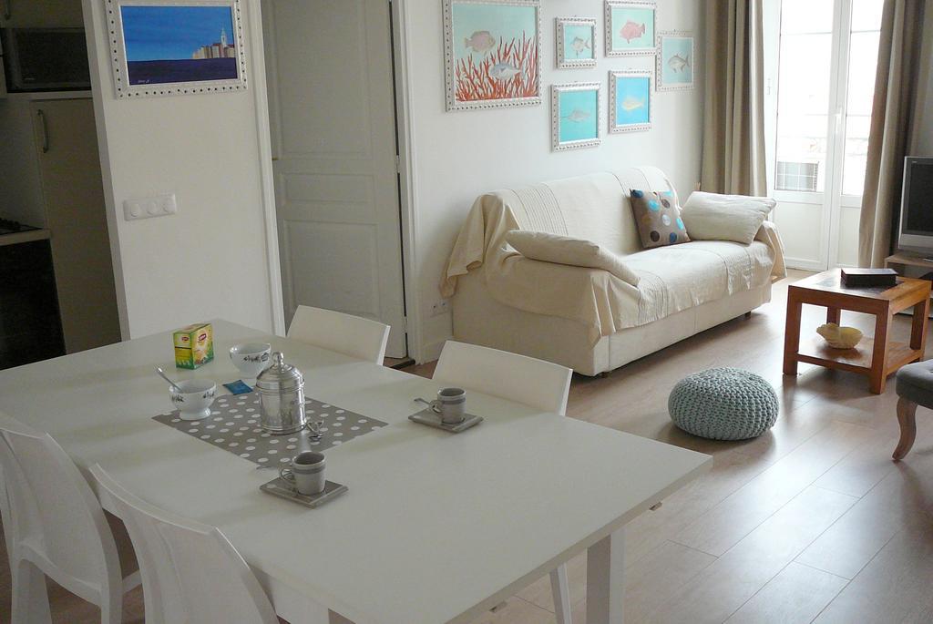2 Bedrooms Appartement In Central Location On The Famous Place Massena Nice Bagian luar foto