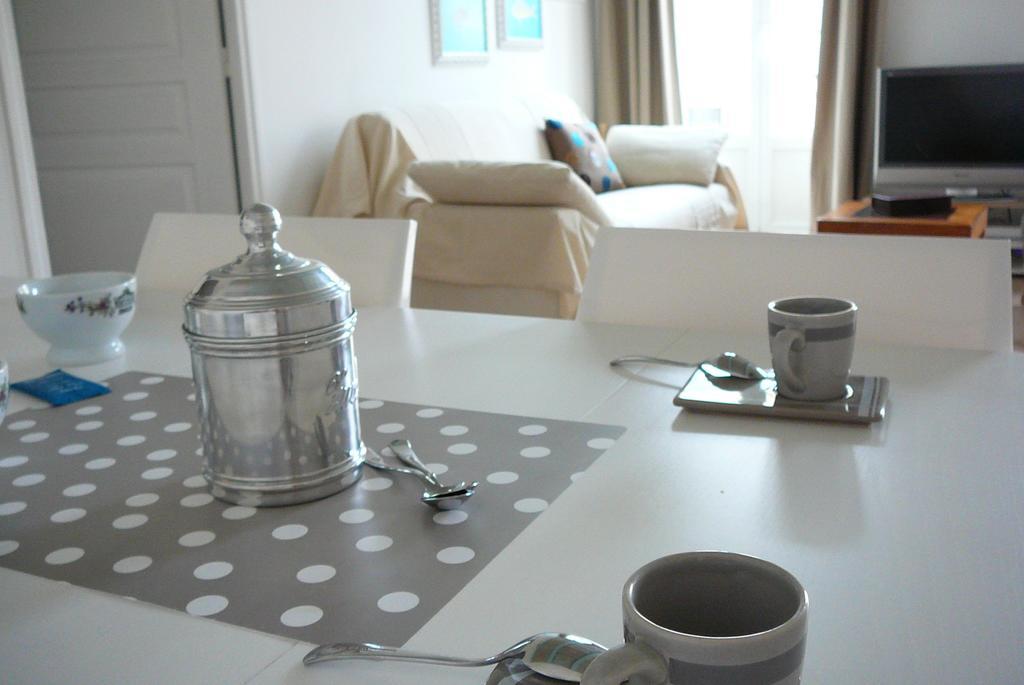 2 Bedrooms Appartement In Central Location On The Famous Place Massena Nice Bagian luar foto